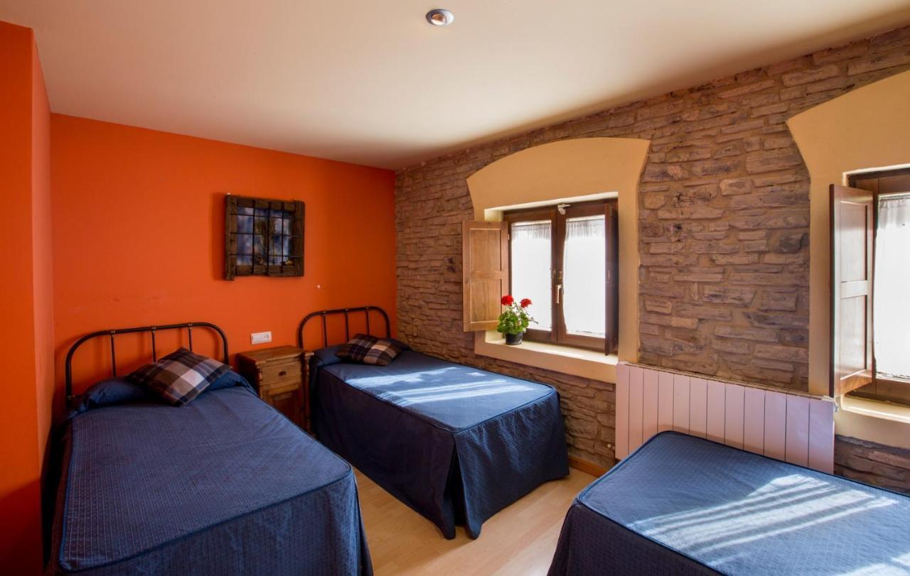 Hotel Rural Los Cerezos De Yanguas Exteriör bild