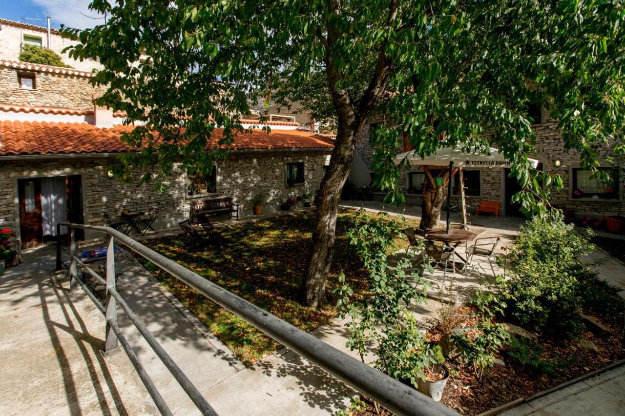 Hotel Rural Los Cerezos De Yanguas Exteriör bild